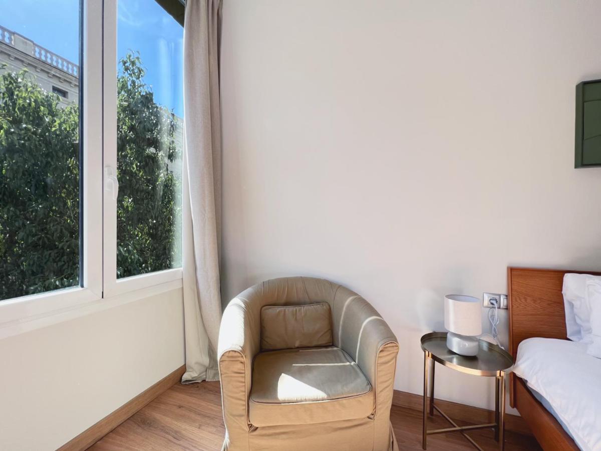 Stay U-Nique Apartments Fontanella برشلونة المظهر الخارجي الصورة