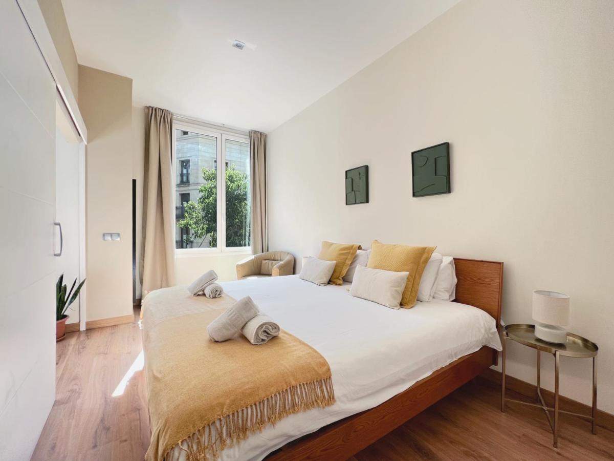 Stay U-Nique Apartments Fontanella برشلونة المظهر الخارجي الصورة