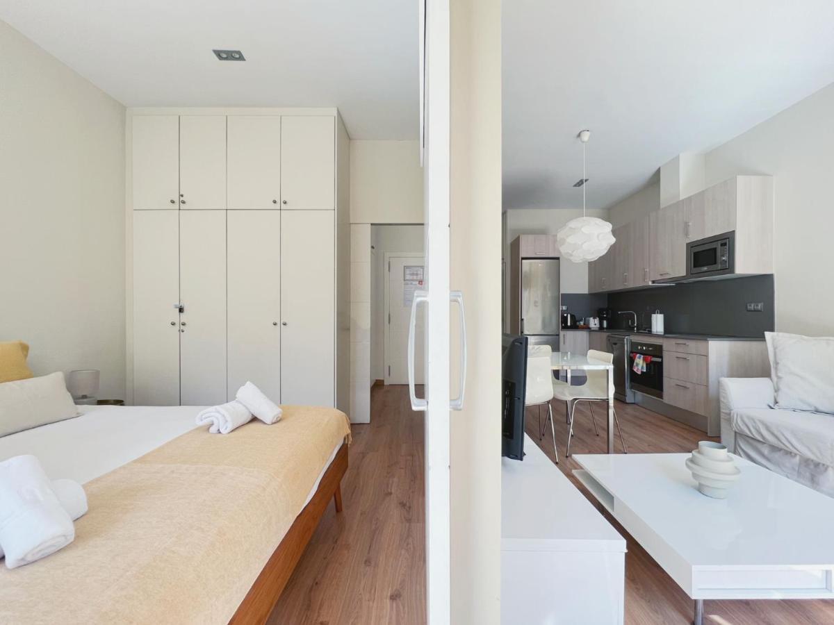Stay U-Nique Apartments Fontanella برشلونة المظهر الخارجي الصورة